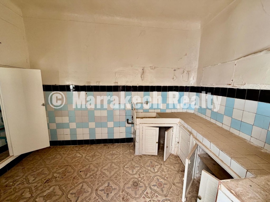 Riad Authentique à Rénover avec Maisonnette à 5 Min de Jemaa El-Fna