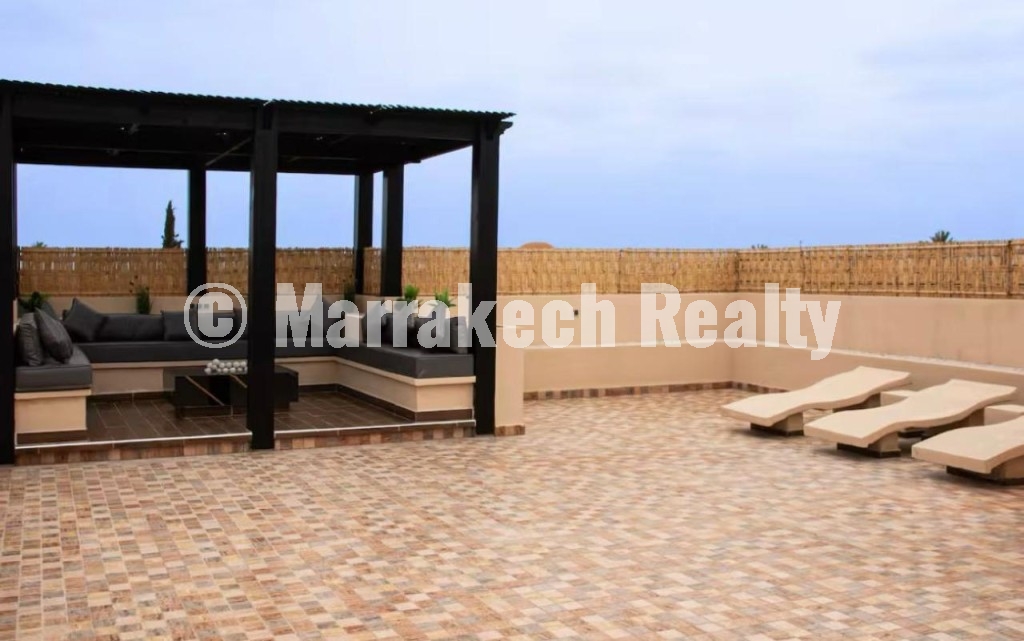 Jolie Villa à Vendre sur la Route de Fès