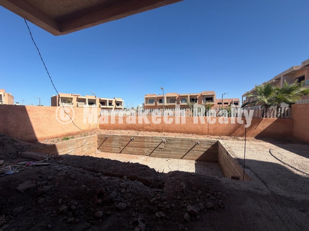 3 Villas Semi-Finies 4 Chambres – Argan Extension