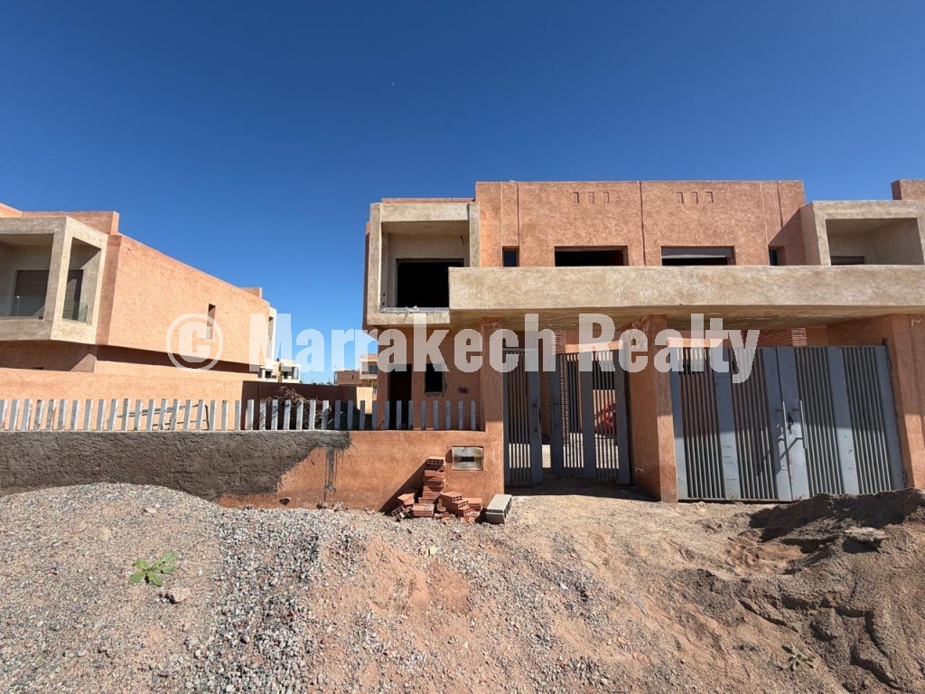 3 Villas Semi-Finies 4 Chambres – Argan Extension