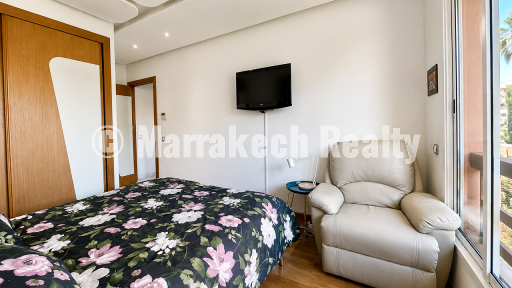 Appartement avec Grande Terrasse Vue Piscine – Avenue Mohammed VI