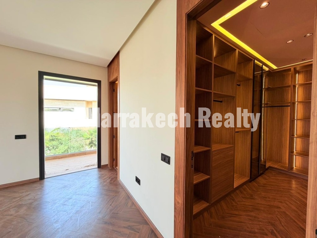 Semi-detached villa for sale in Argan Golf Resort