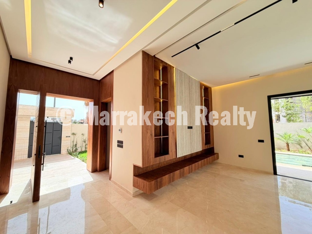 Semi-detached villa for sale in Argan Golf Resort