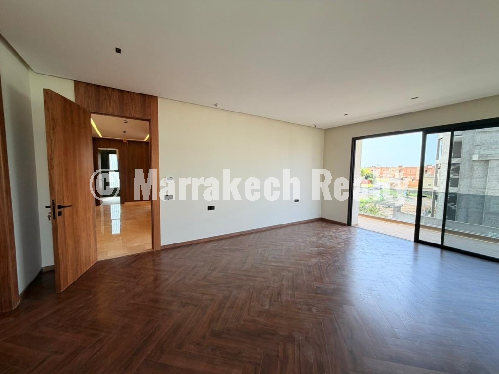 Semi-detached villa for sale in Argan Golf Resort