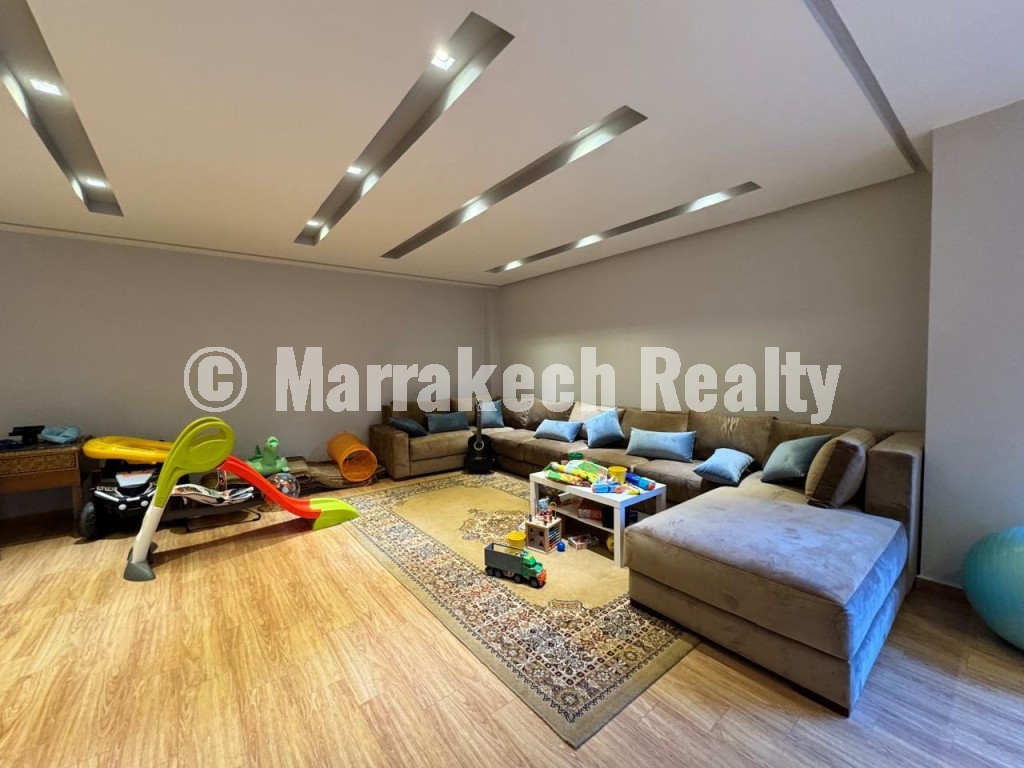 Villa MEUBLEE 4 suites à vendre 1ère ligne de Golf