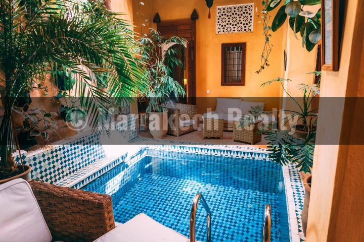 Magnificent Riad Guest House with 9 Suites
