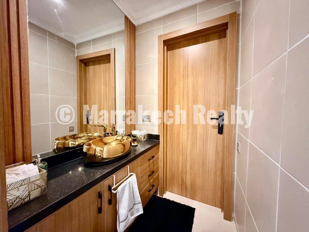 Charming, high-end apartment in Victor Hugo