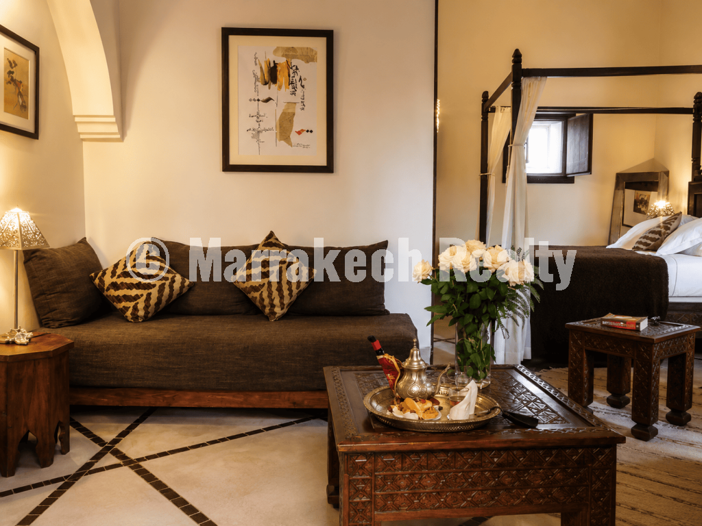 Magnificent Riad Guest House with 9 Suites