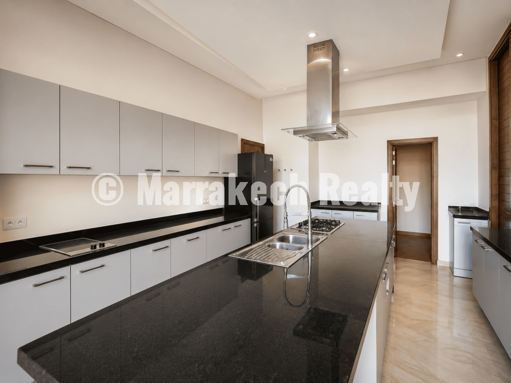 Villa de Prestige Plain-Pied en Front Golf – Route de Ouarzazate