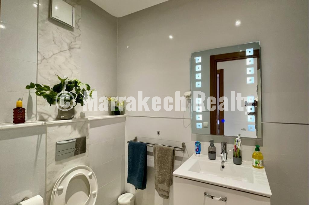 Appartement avec Grande Terrasse Vue Piscine – Avenue Mohammed VI