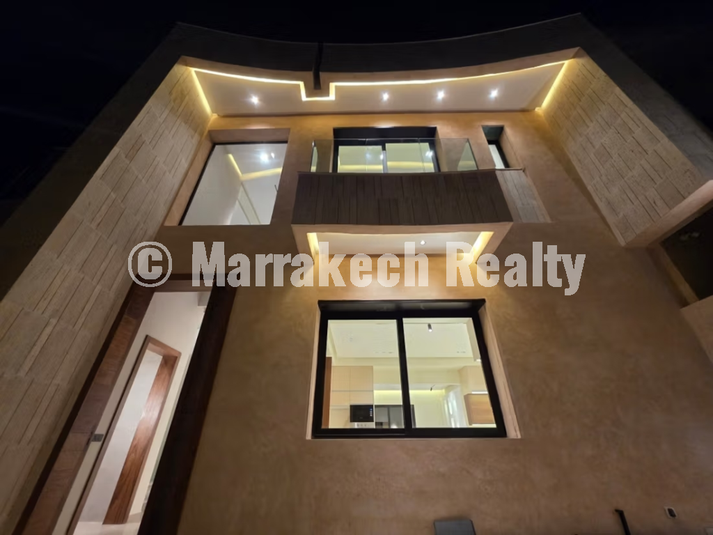 Villa Moderne d’Exception avec Vue Atlas – Route de l’Ourika