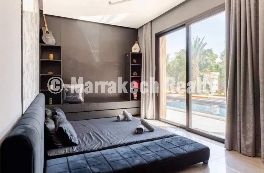 Magnifique Villa 5 suites à Vendre sur la route de Fès