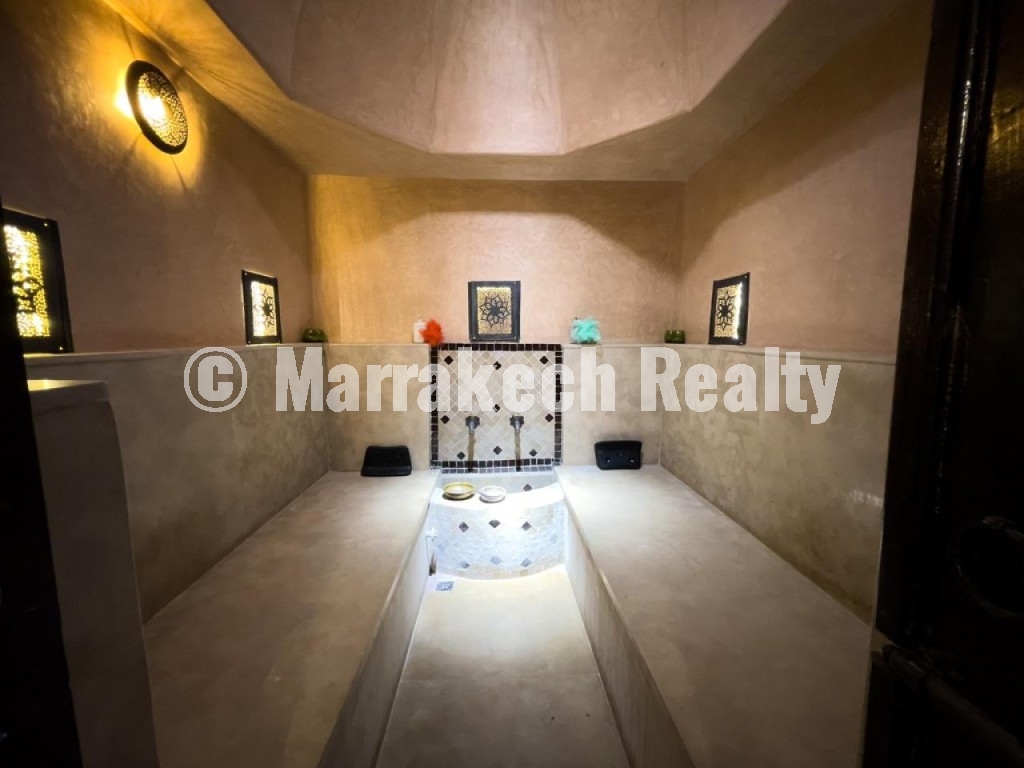 Riad Rénové à vendre- Emplacement exceptionnel Médina Marrakech