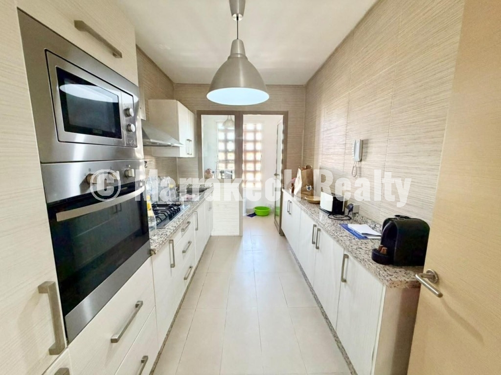 2 Bedroom Apartment for Rent Prestigia Topaze