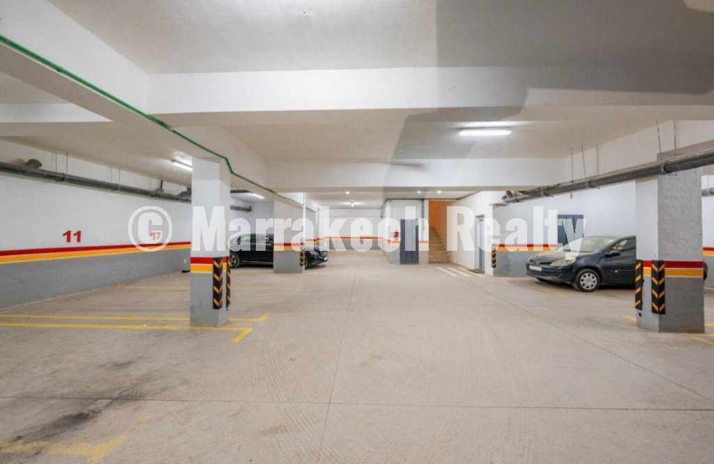 Apartment for sale behind Victor Hugo High School