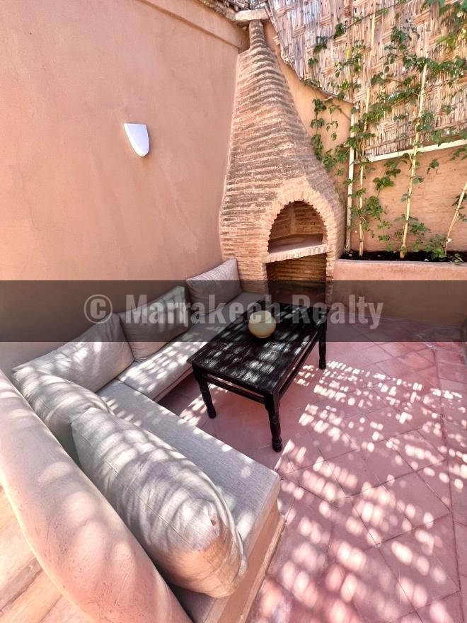4-bedroom riad for sale in Kennaria near Jemaa El-Fna
