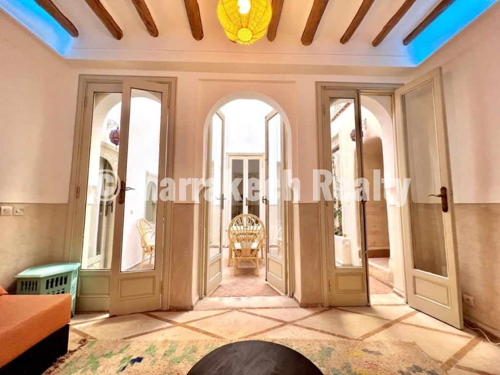 4-bedroom riad for sale in Kennaria near Jemaa El-Fna