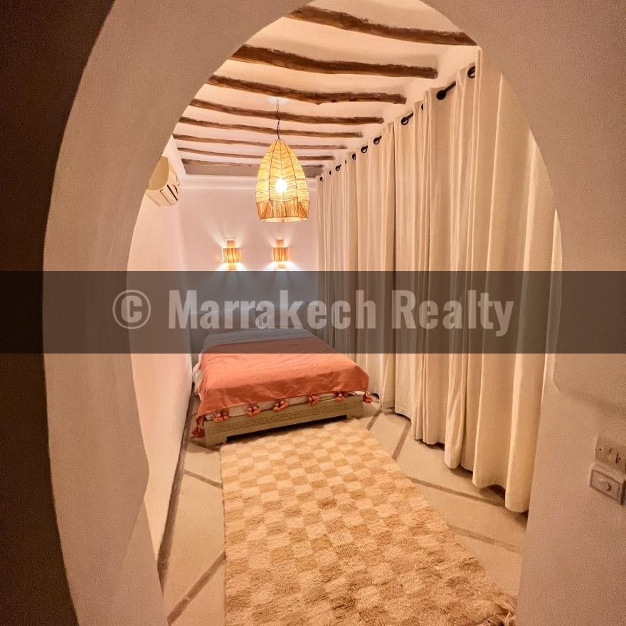 4-bedroom riad for sale in Kennaria near Jemaa El-Fna