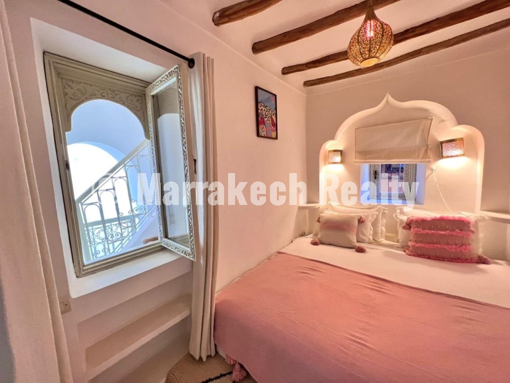 4-bedroom riad for sale in Kennaria near Jemaa El-Fna