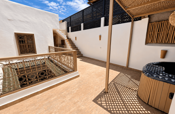 Charming titled riad for sale in Bab Doukkala – 3 bedrooms, jacuzzi and terrace