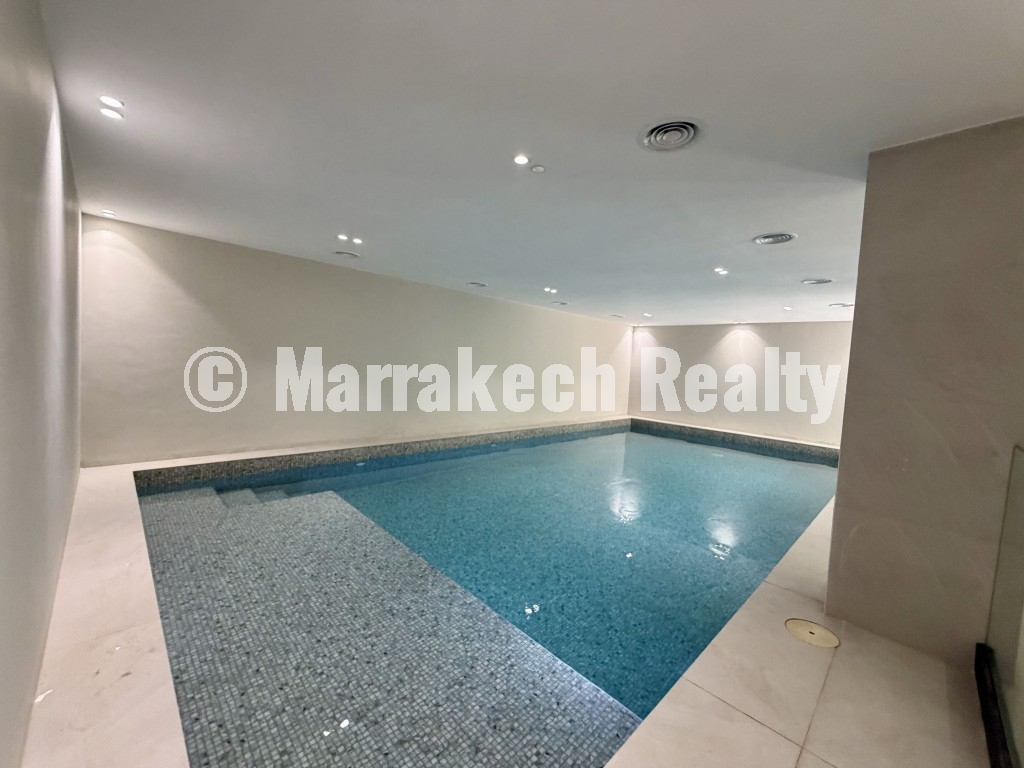 Villa de prestige 5 suites à louer avec piscine chauffée et hammam à Amelkis