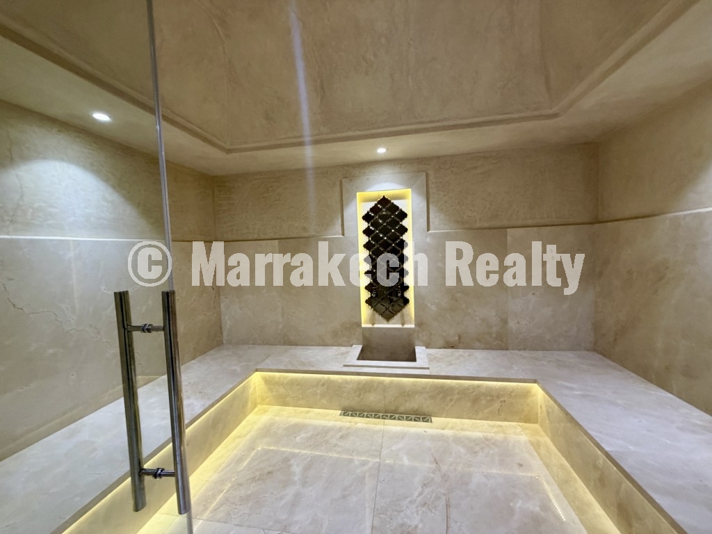 Villa de prestige 5 suites à louer avec piscine chauffée et hammam à Amelkis