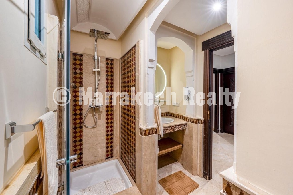 Spacious Furnished Apartment for Rent with Swimming Pool – Hivernage
