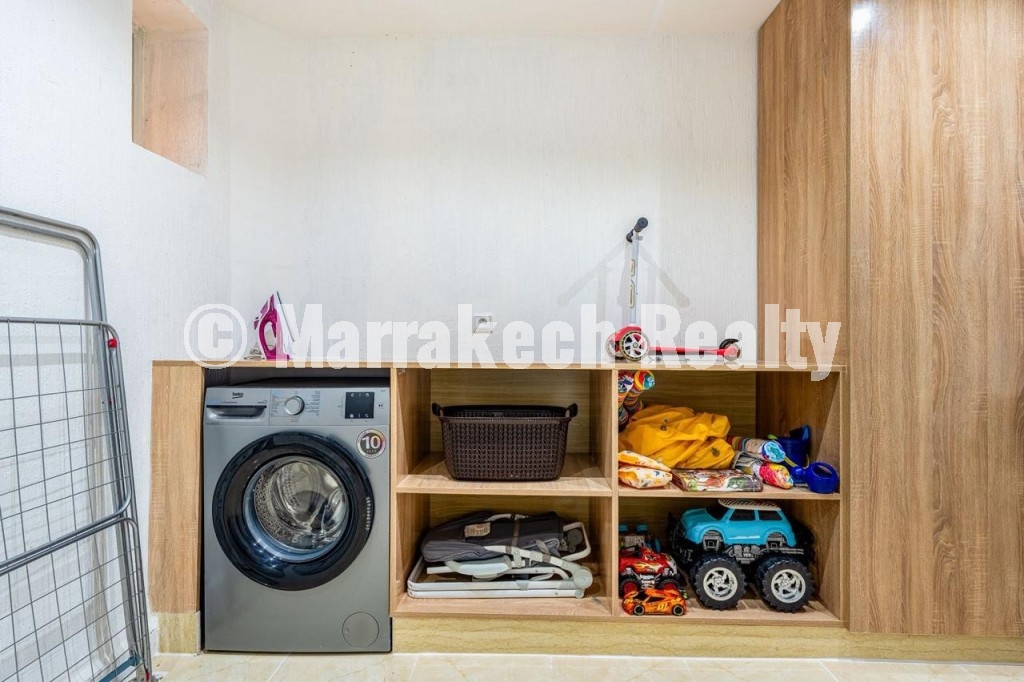 Spacious Furnished Apartment for Rent with Swimming Pool – Hivernage