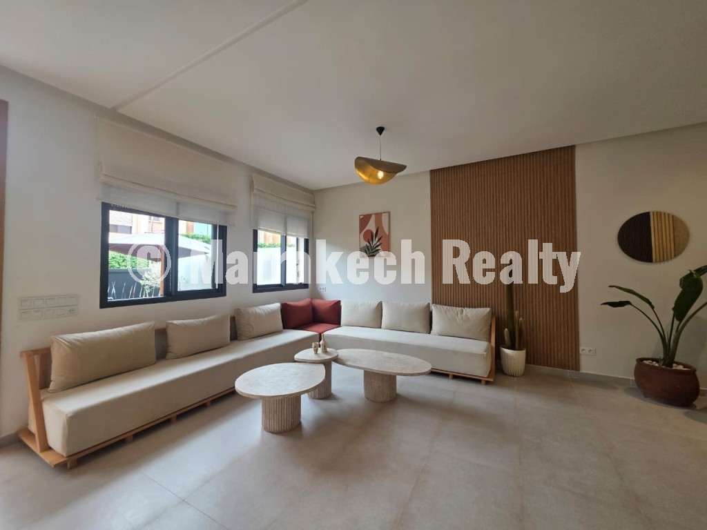 Villa 4 suites avec piscine chauffée à vendre – Route d’Amizmiz