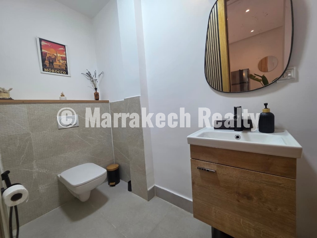 Villa 4 suites avec piscine chauffée à vendre – Route d’Amizmiz