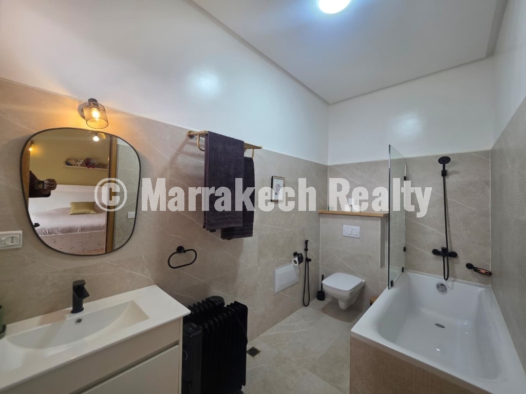 Villa 4 suites avec piscine chauffée à vendre – Route d’Amizmiz