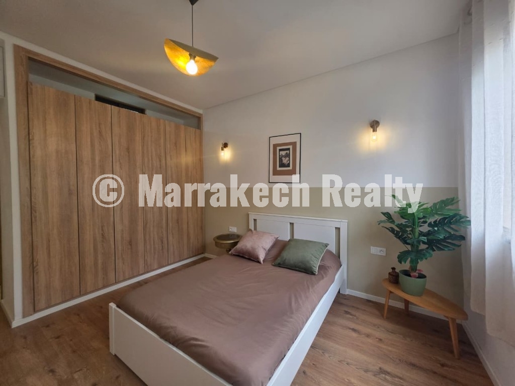 Villa 4 suites avec piscine chauffée à vendre – Route d’Amizmiz