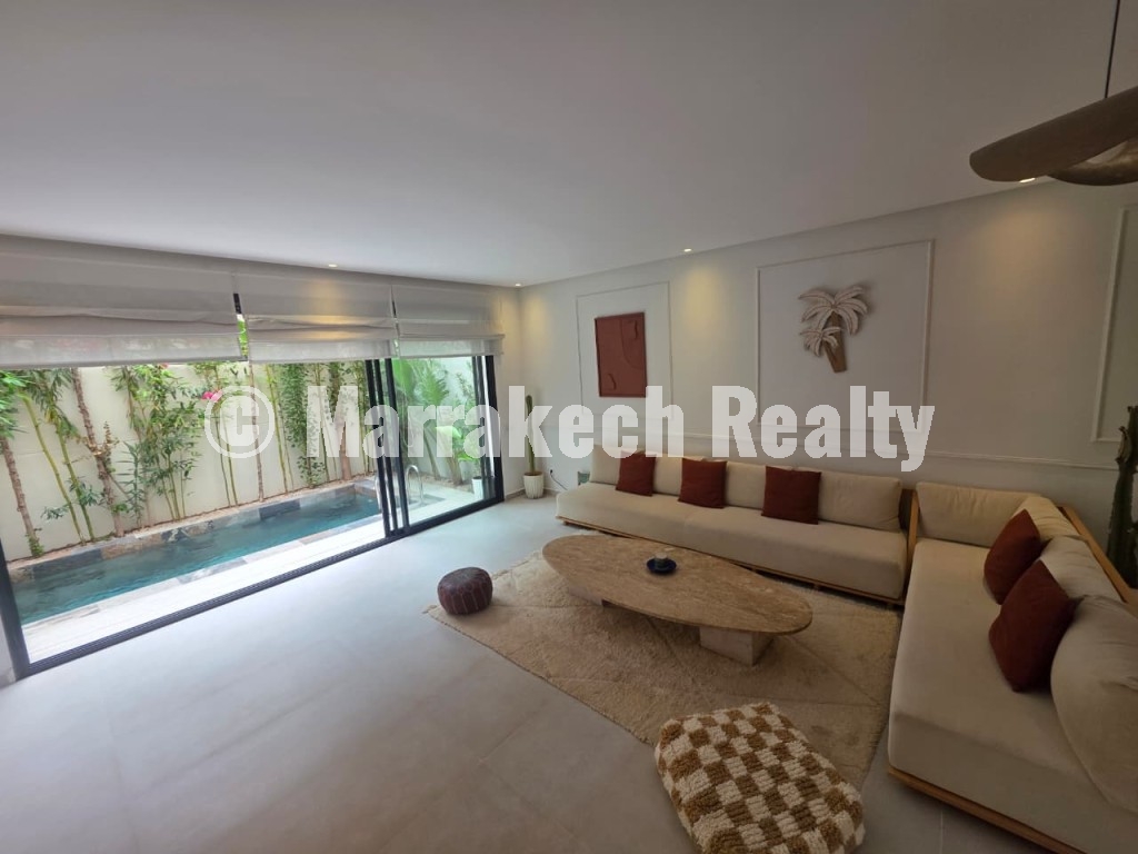 Villa 4 suites avec piscine chauffée à vendre – Route d’Amizmiz