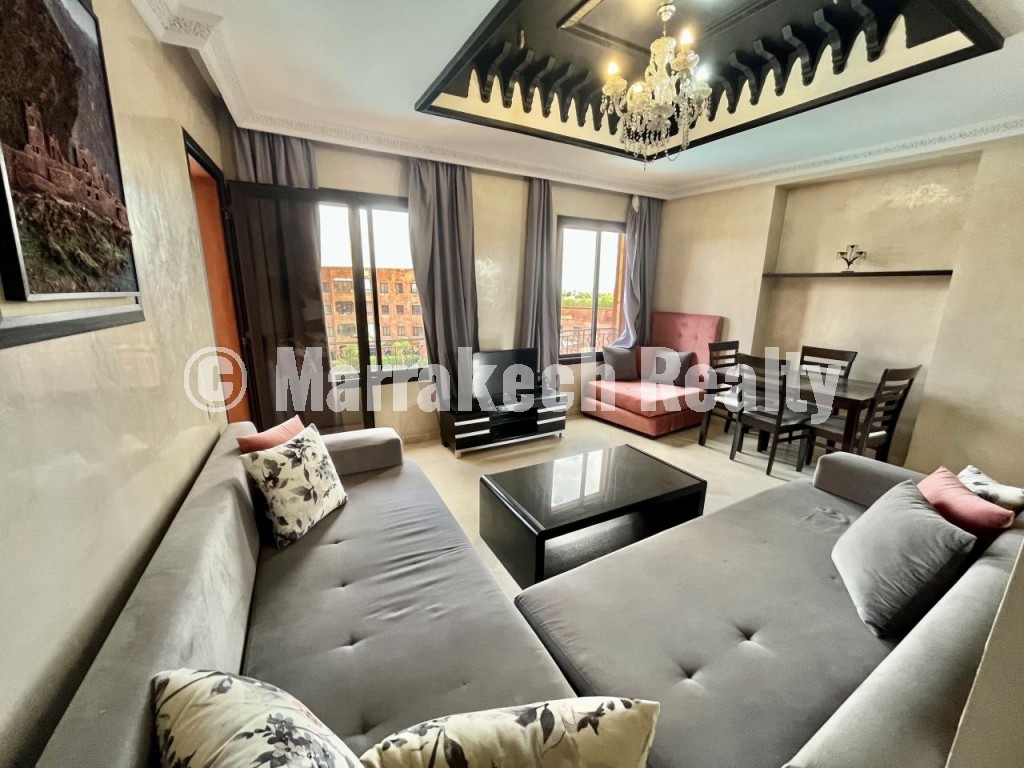 Furnished 2-bedroom apartment for rent in River Palm with pool view