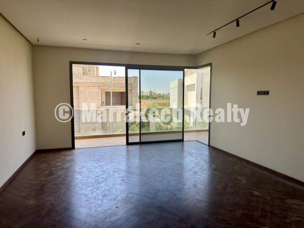 Villa contemporaine 4 chambres à vendre à Golf Argan