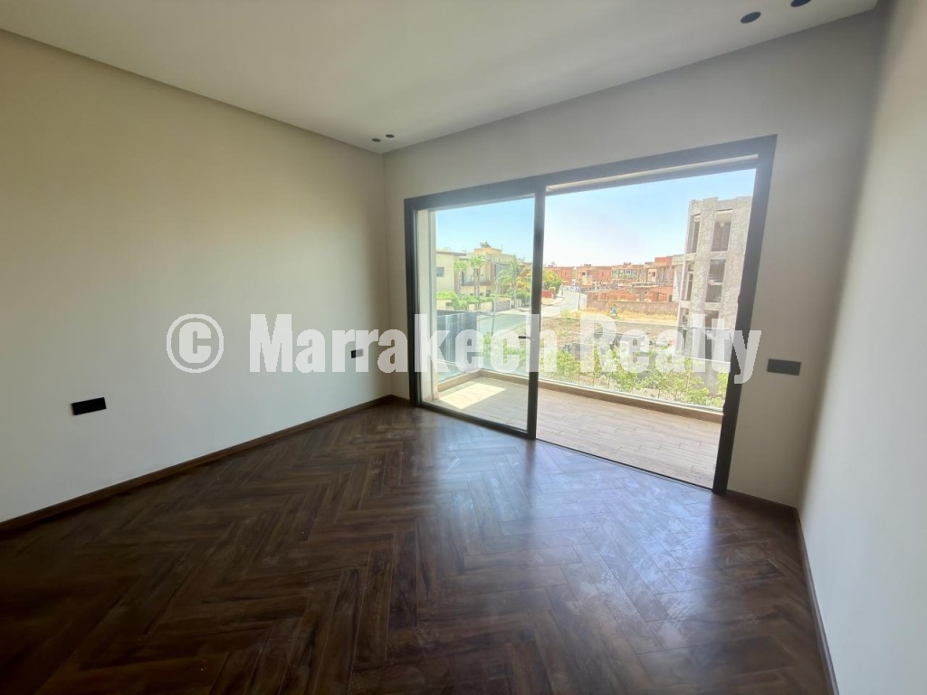 Villa contemporaine 4 chambres à vendre à Golf Argan