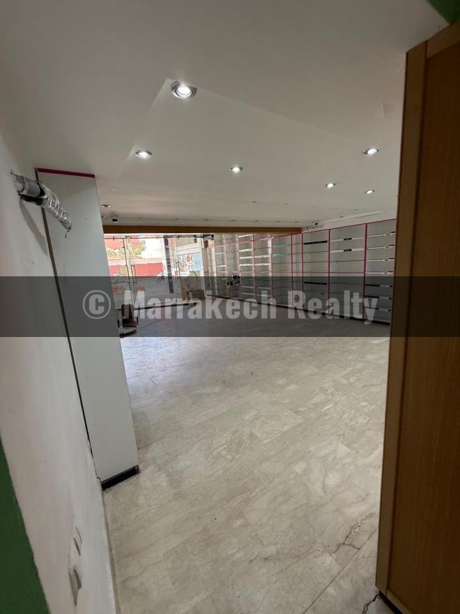 Local commercial de 142 m² à vendre à Guéliz – Emplacement premium à Marrakech