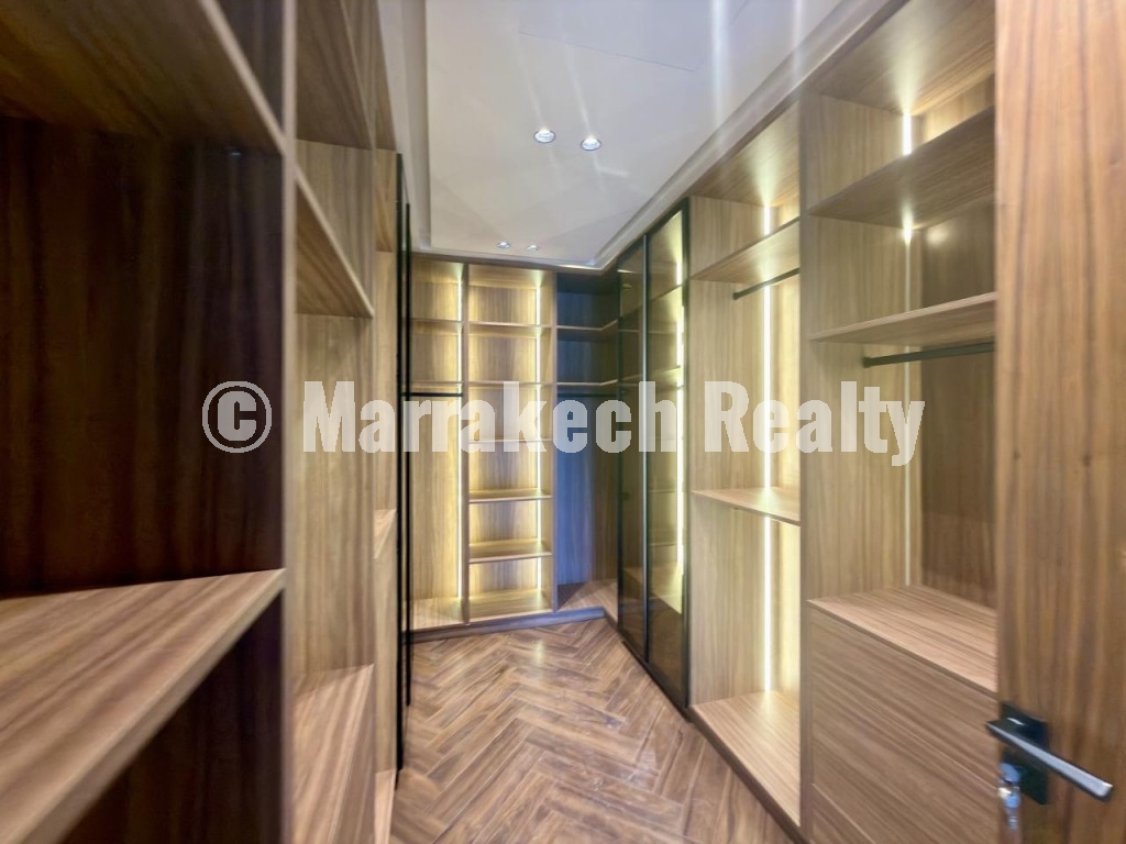 Villa contemporaine 4 chambres à vendre à Golf Argan