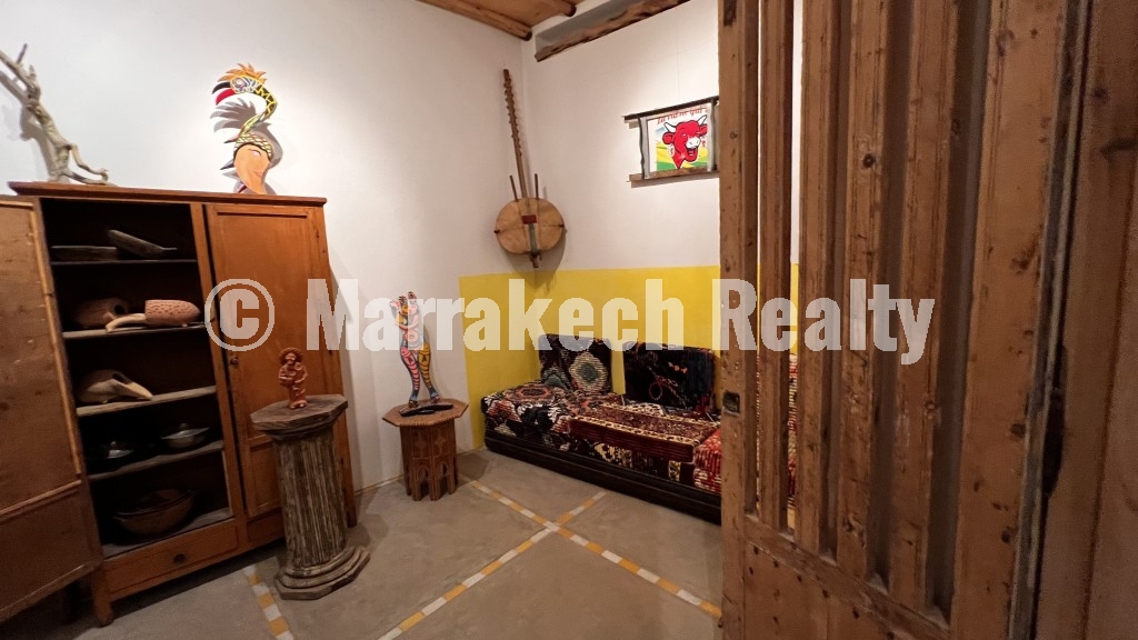 Riad d’exception à vendre au cœur de la Médina d’Essaouira avec galerie d’art et vue mer