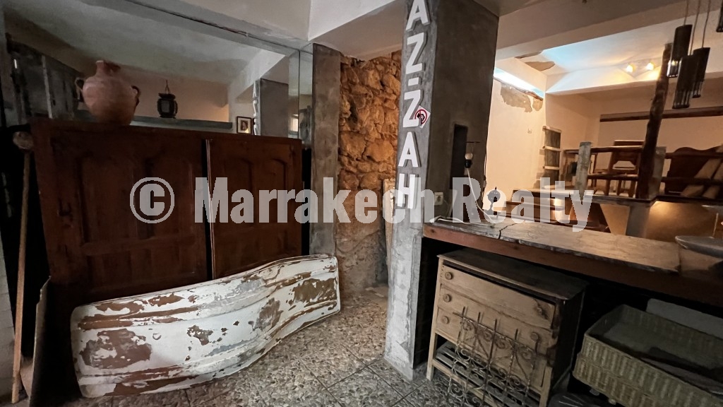 Riad d’exception à vendre au cœur de la Médina d’Essaouira avec galerie d’art et vue mer