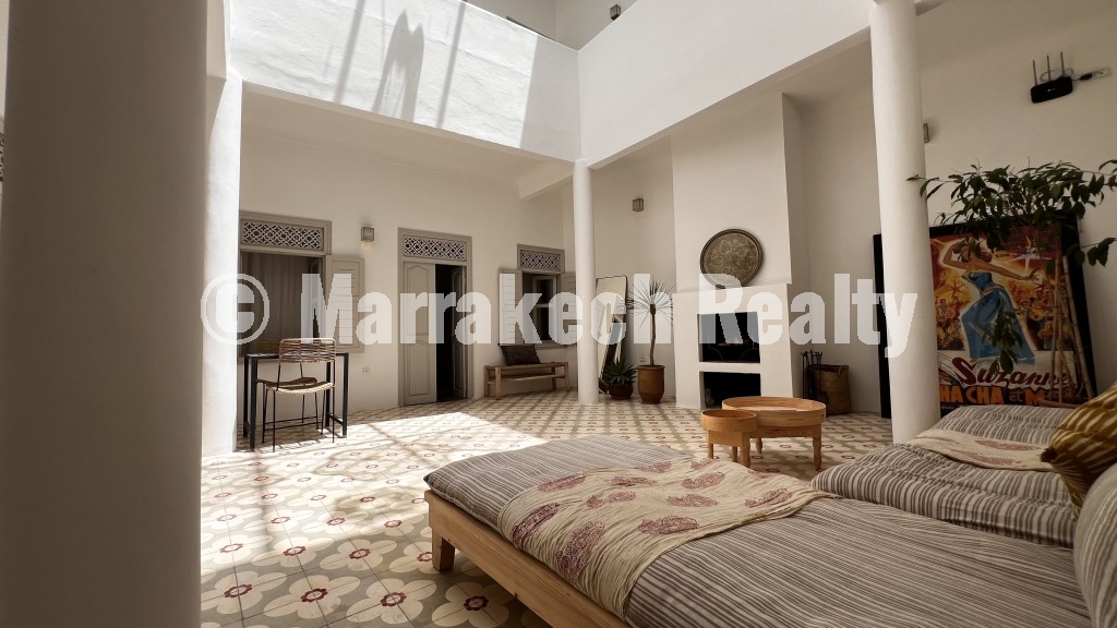 Riad de charme 6 chambres avec double terrasse à vendre à Essaouira