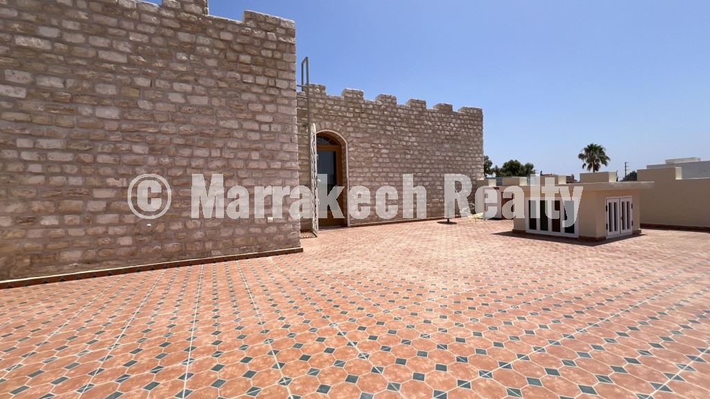 Magnifique villa en pierre entièrement rénovée avec piscine à Ghazoua – Essaouira