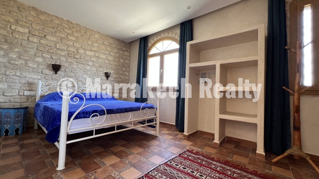 Magnifique villa en pierre entièrement rénovée avec piscine à Ghazoua – Essaouira