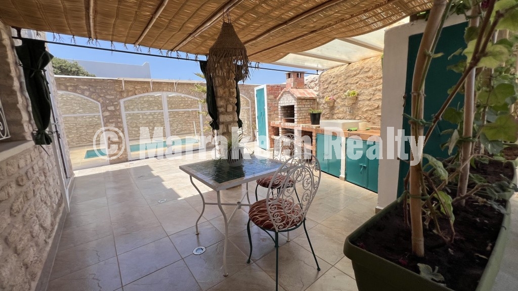 Magnifique villa en pierre entièrement rénovée avec piscine à Ghazoua – Essaouira