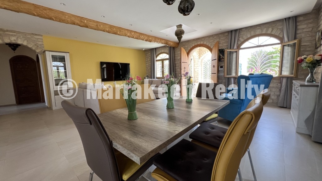 Magnifique villa en pierre entièrement rénovée avec piscine à Ghazoua – Essaouira