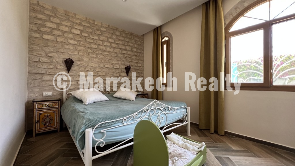 Magnifique villa en pierre entièrement rénovée avec piscine à Ghazoua – Essaouira