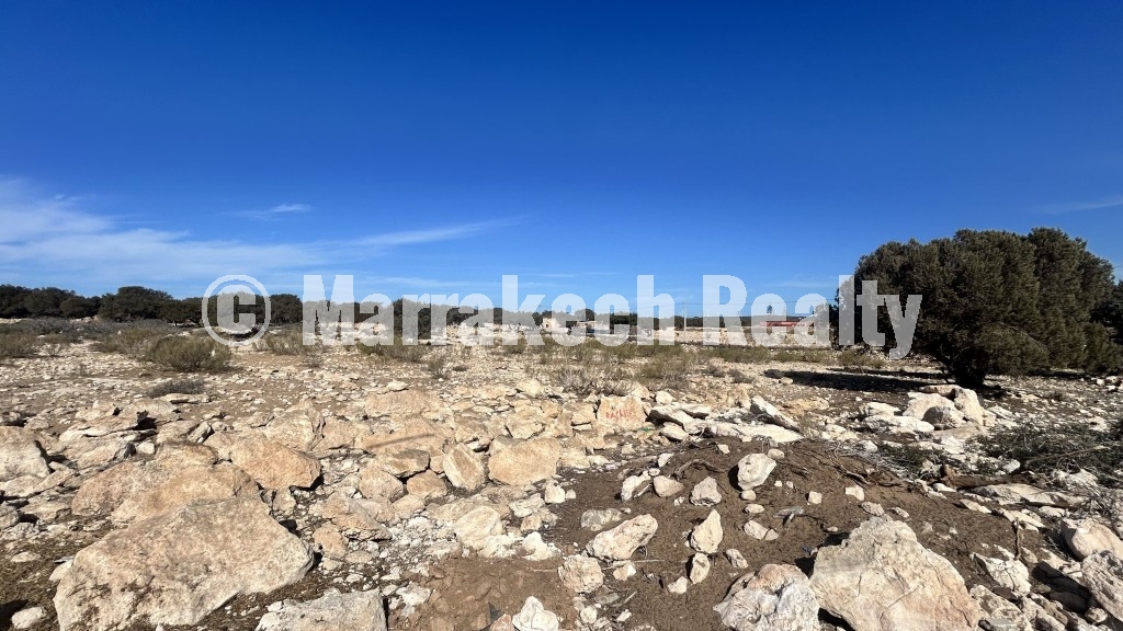 Terrain à vendre à Sidi Kaouki avec VNA définitive et permis de construire